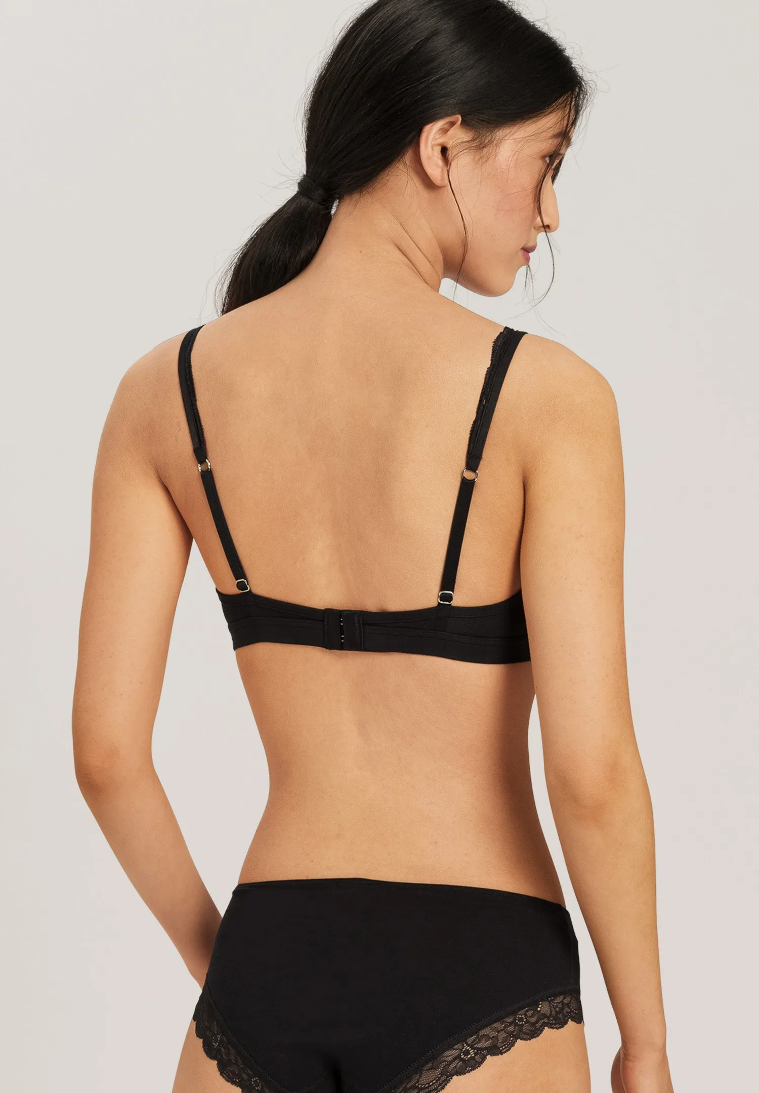 Cotton Lace Lace-Trim Soft Cup Bra | Black 72431-019