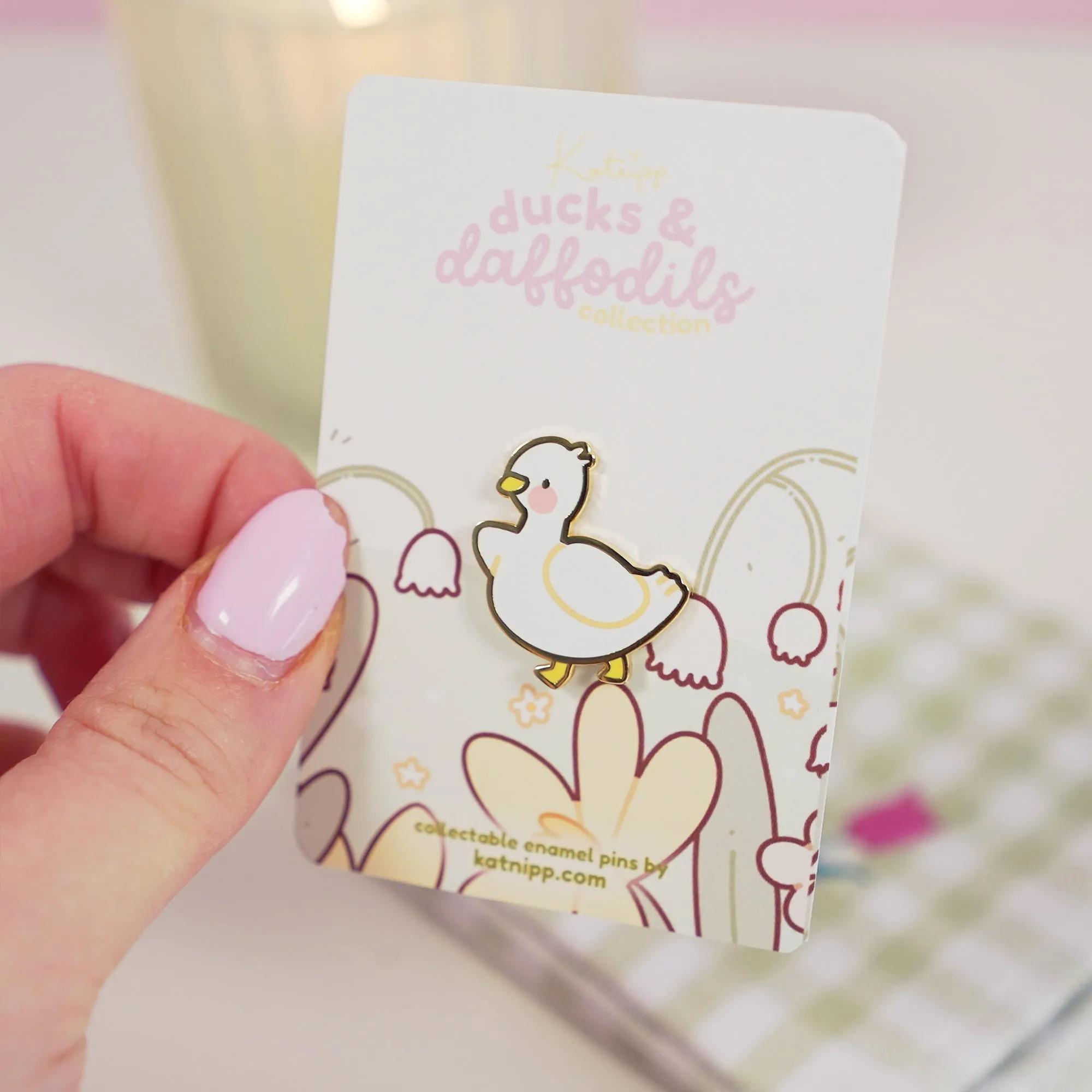 White Mother Duck Enamel Pin | Kawaii Duck Pin | Spring Ducks & Daffodils Collection